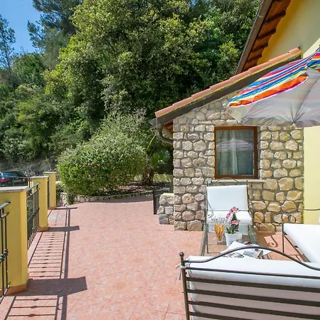 Monte Enrico - Pool And Whirlpool - Happy Villa *